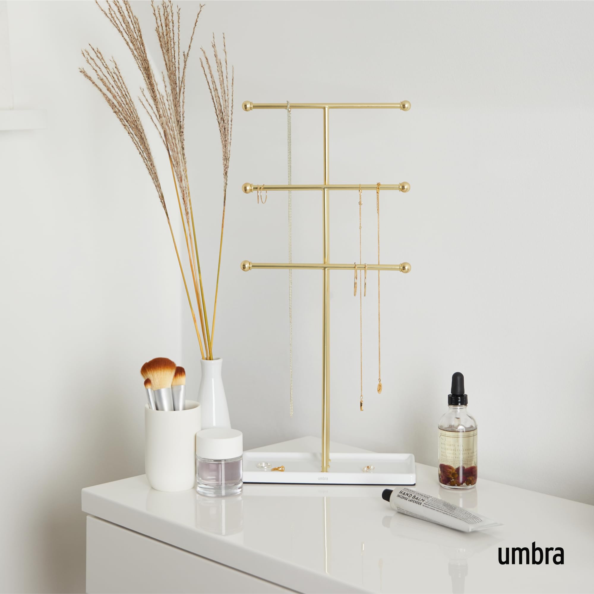 Umbra Trigem base doble como bandeja para pendientes y anillos