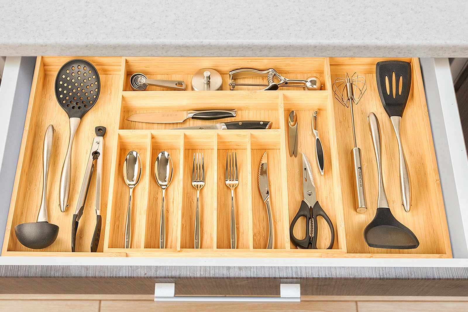 Umilife uso versátil en cajones de cocina o baño.