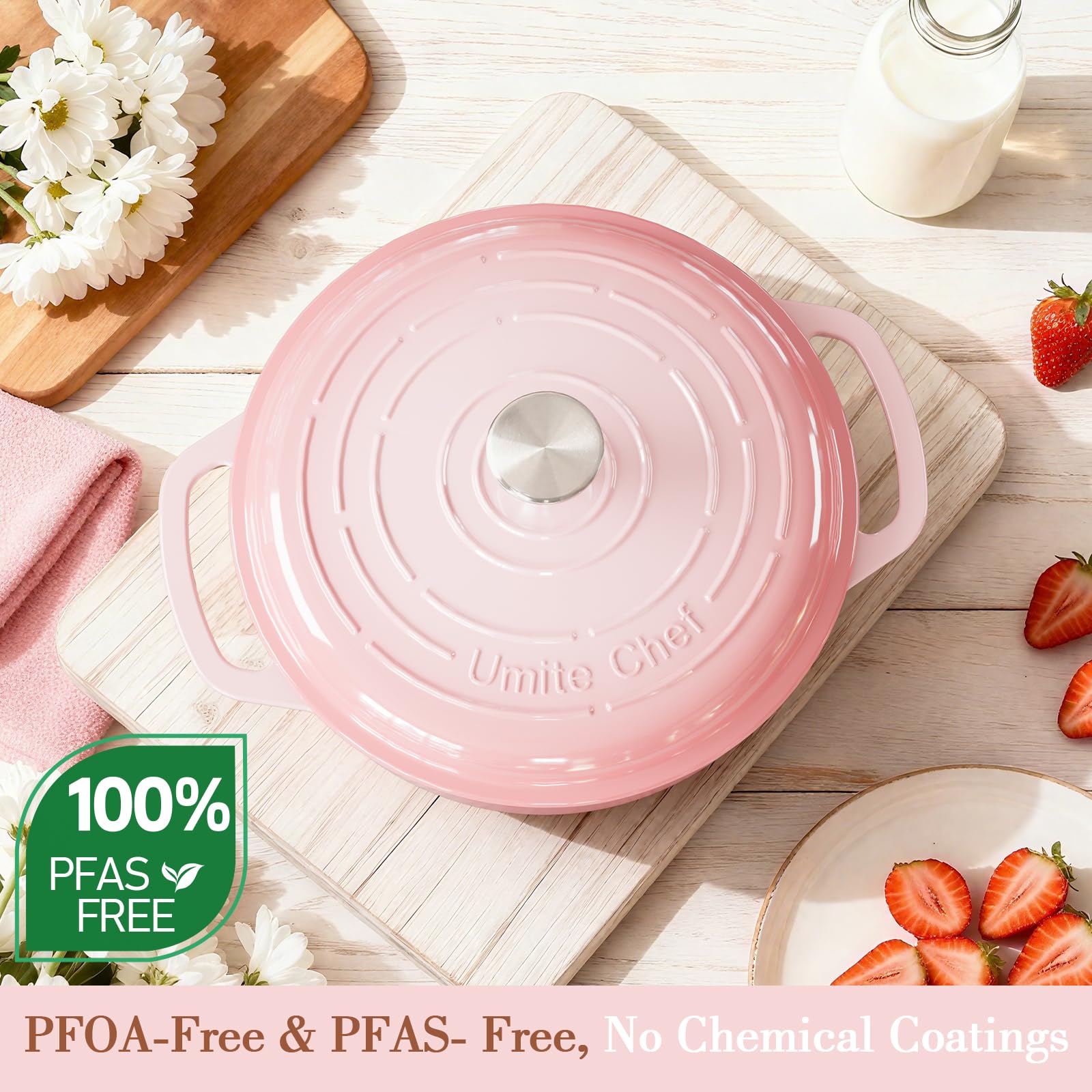 Pan artesanal horneado con la olla Umite Chef para una costra crujiente.