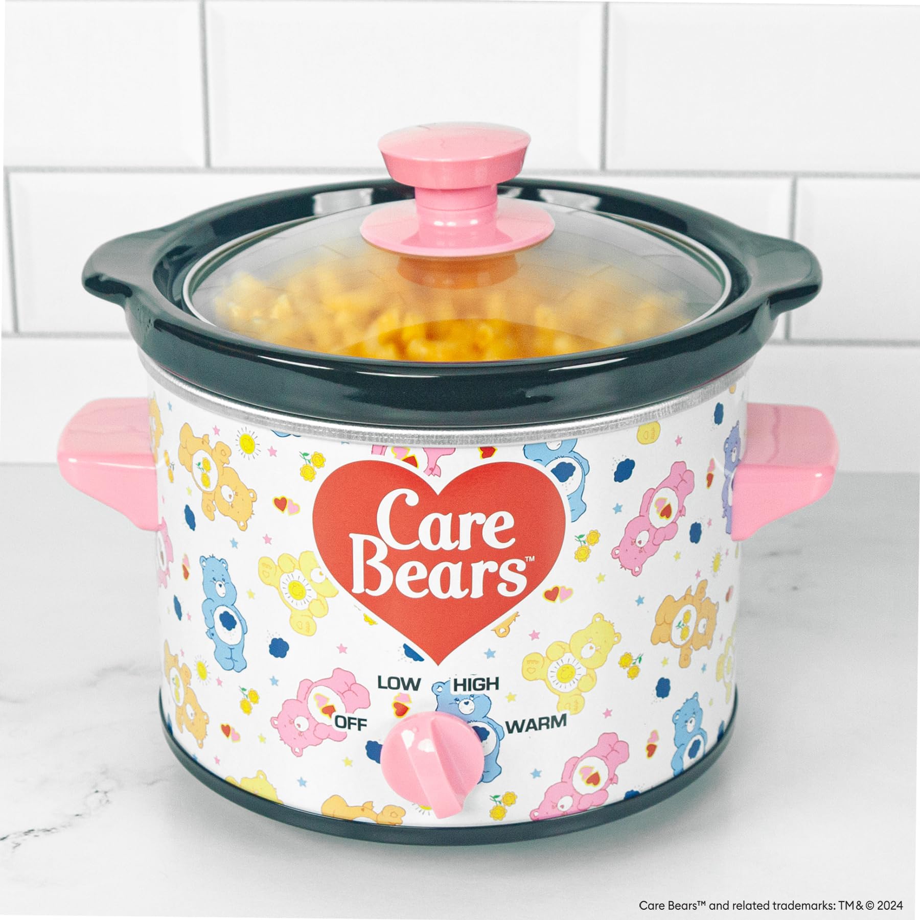 Uso diario en la cocina con Uncanny Brands Care Bears