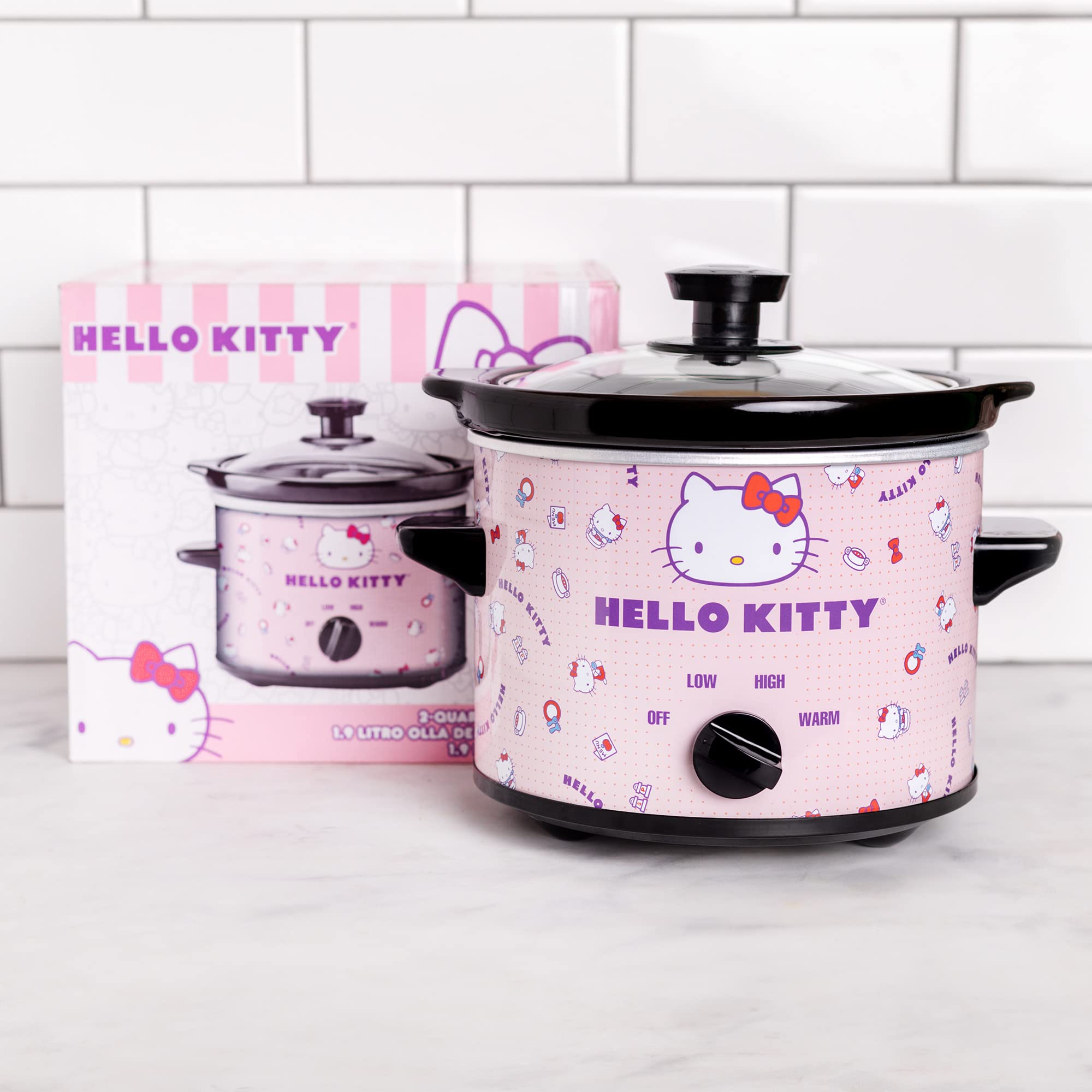Inserto cerámico desmontable de Uncanny Brands Hello Kitty facilita servir y limpiar