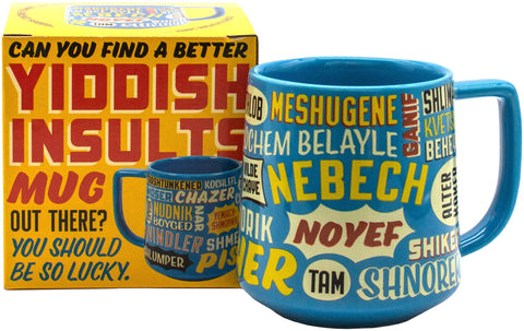 Taza de insultos yiddish de The Unemployed Philosophers Guild, vista frontal, ideal para aprender palabras nuevas