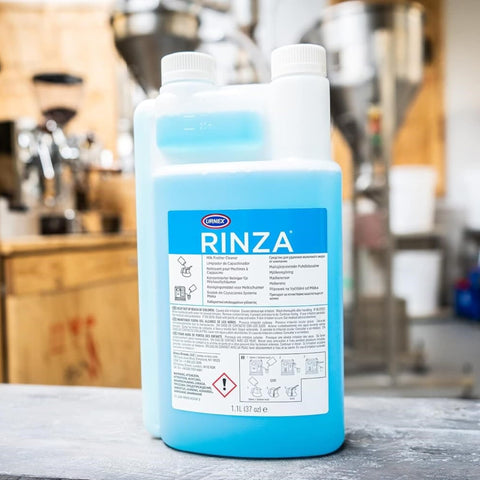 Urnex Rinza ofrece más de 30 usos por envase.