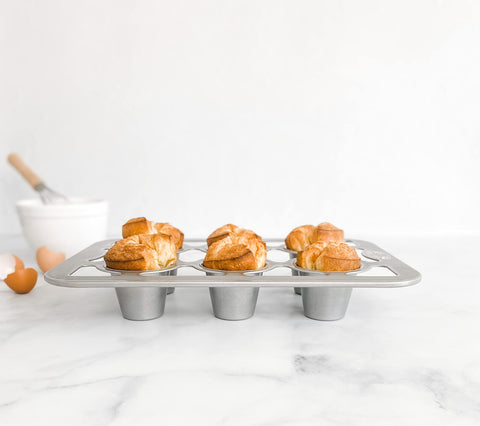 USA Pan, circulación de aire mejorada para popovers altos y aireados.