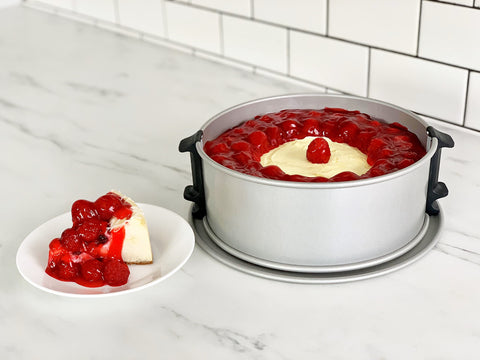 USA Pan Global dimensiones superficie 9x9x2-625, medida precisa para recetas.