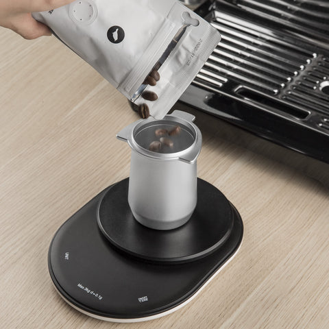 USEAMIE con alta capacidad para una o dos dosis de espresso.