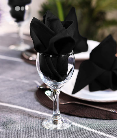 Utopia Home usos versátiles en bodas y restaurantes para una presentación cuidada