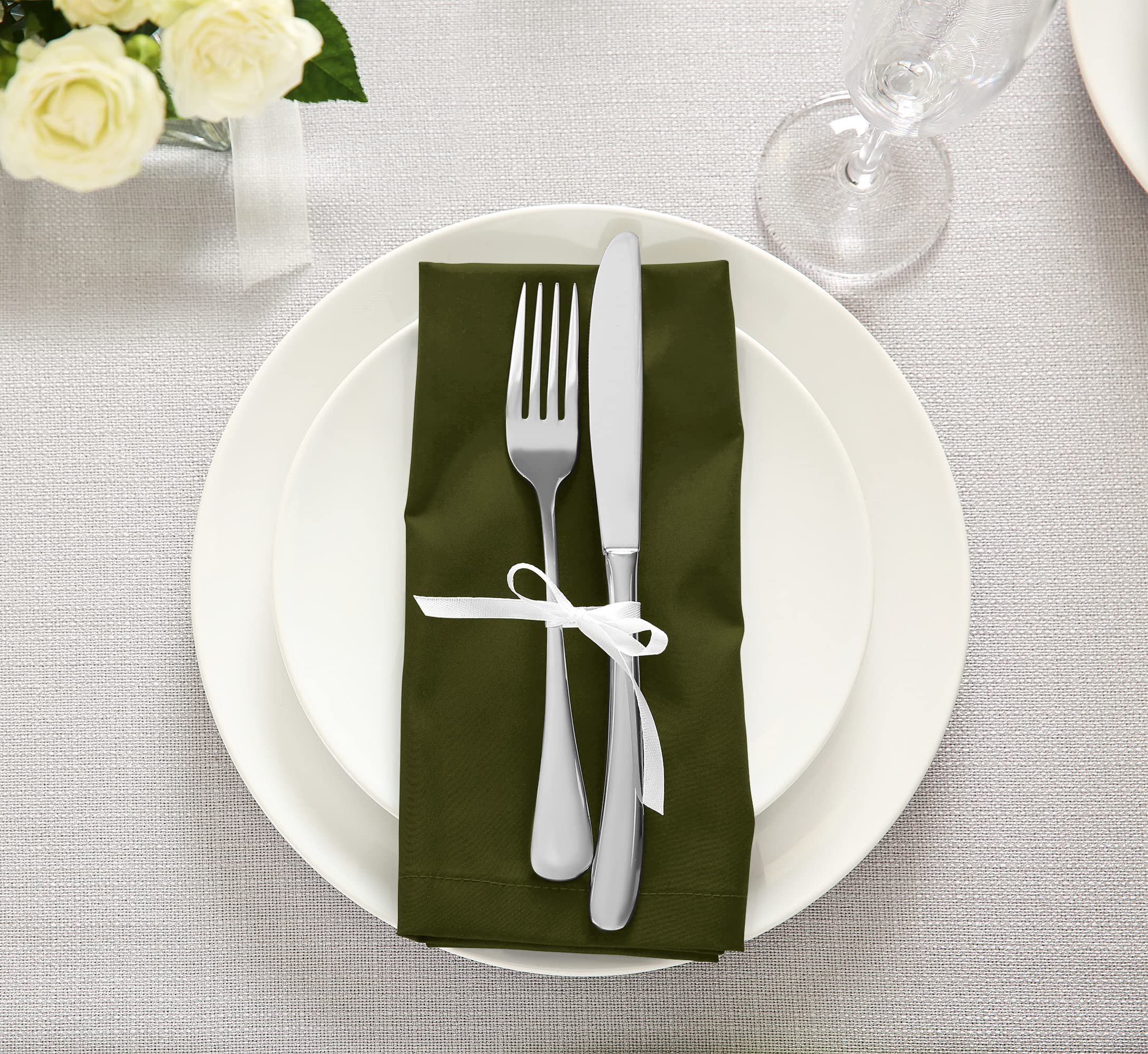 Mezcla algodón-poliéster de Utopia Kitchen ofrece suavidad y absorción.