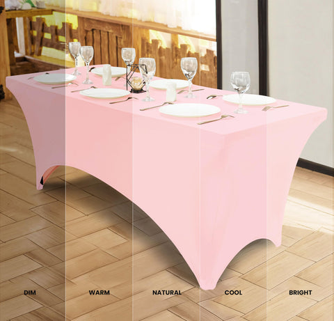 Funda espandex para eventos: bodas, buffets y ferias con acabado moderno.