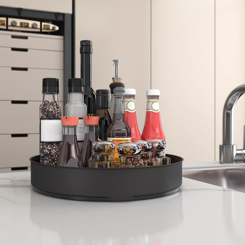 VAEHOLD Lazy Susan acceso fácil desde estante superior para especias y condimentos.