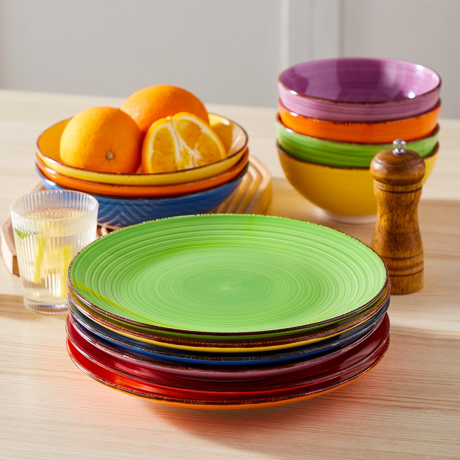 Vancasso Bonita: colores variados para combinaciones de mesa.