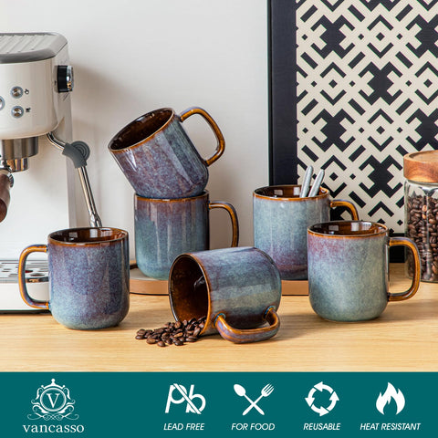 Esmalte reactivo azul Vancasso Onion con acabado único en cada taza.