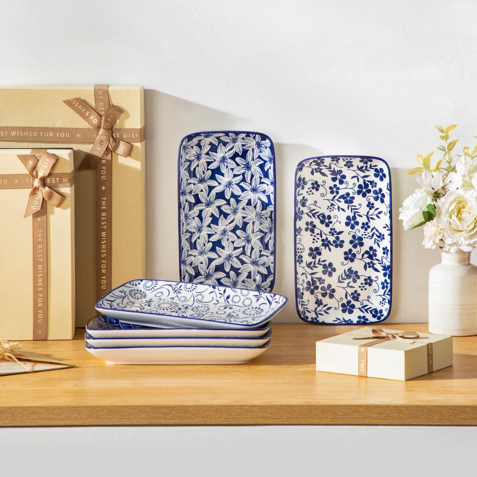 Selene de Vancasso, plato rectangular con patrón azul-vintage para entretenimiento.