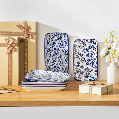 Selene de Vancasso, plato rectangular con patrón azul-vintage para entretenimiento.