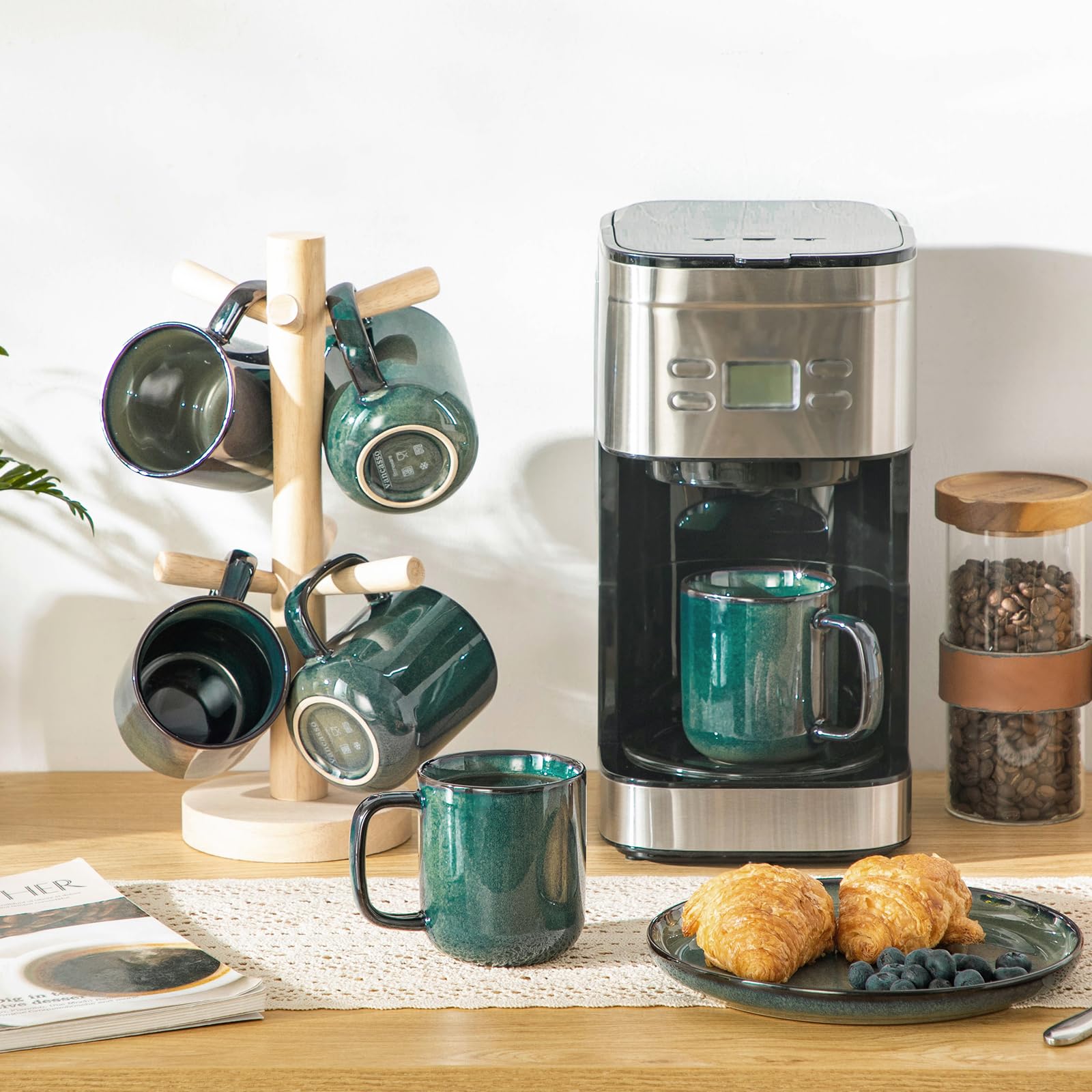 Diseño único STARRY con color verde añade estilo al momento del café.