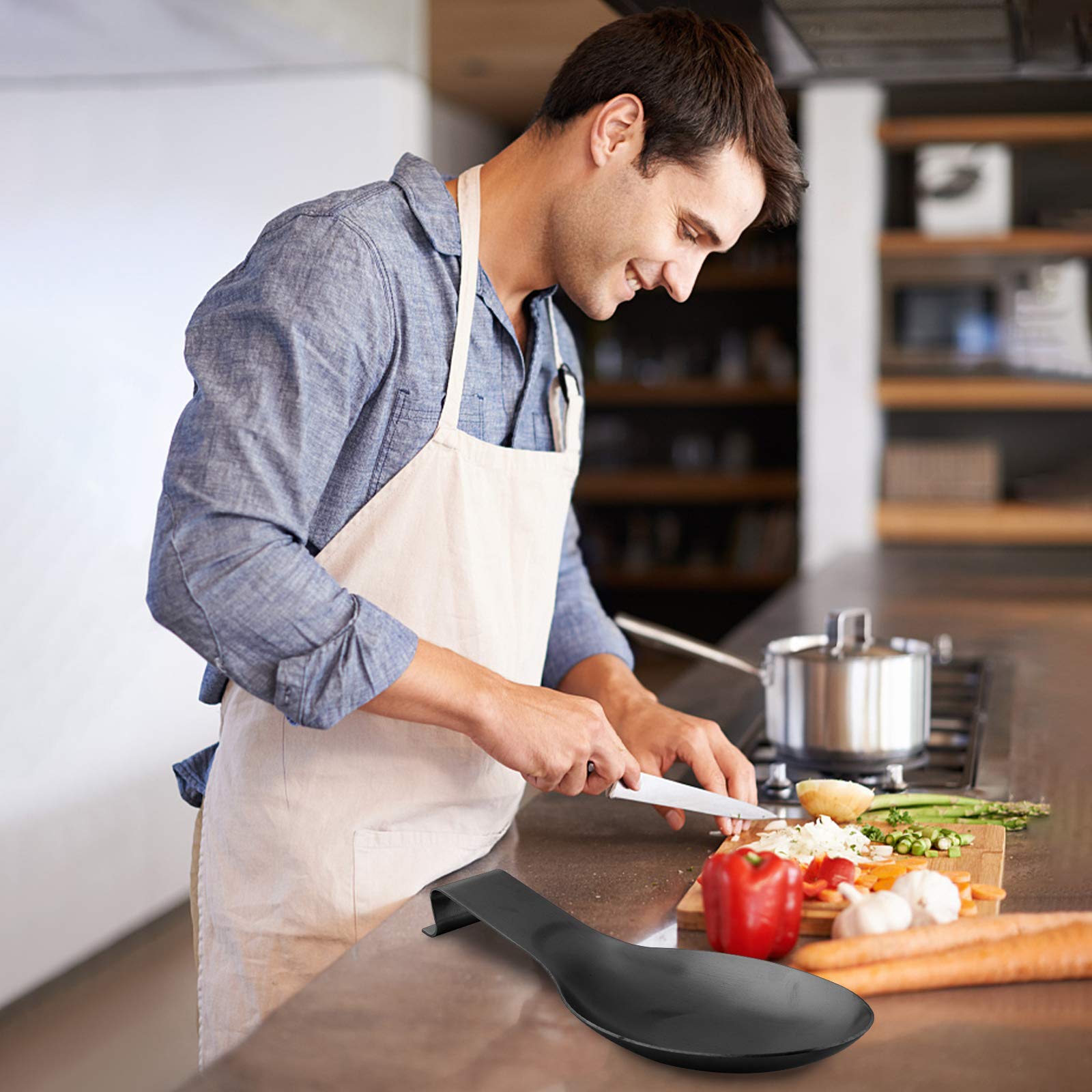 Utensilio de acero inoxidable VanlonPro, durable y práctico para cocinas modernas.