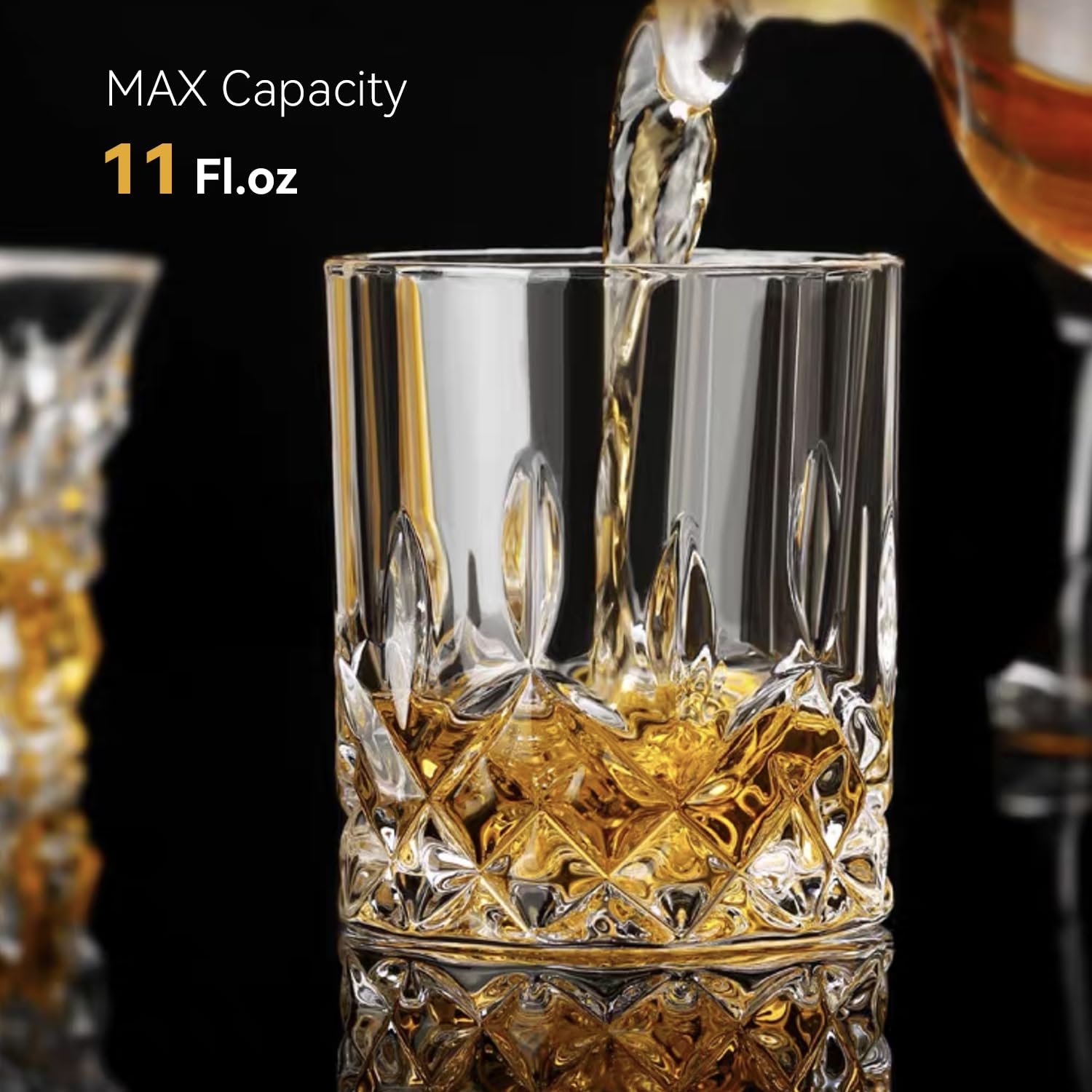 Vasos Triplorare en mesa, momento de reunión para amigos y familia.