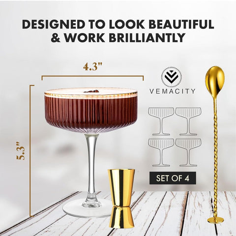 Ideal para servir cocteles en casa y ocasiones especiales.