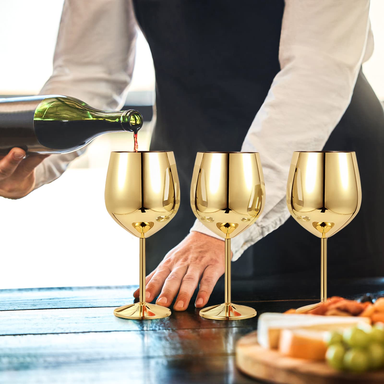 VERISA copa de vino dorada irrompible, diseño elegante para cualquier mesa