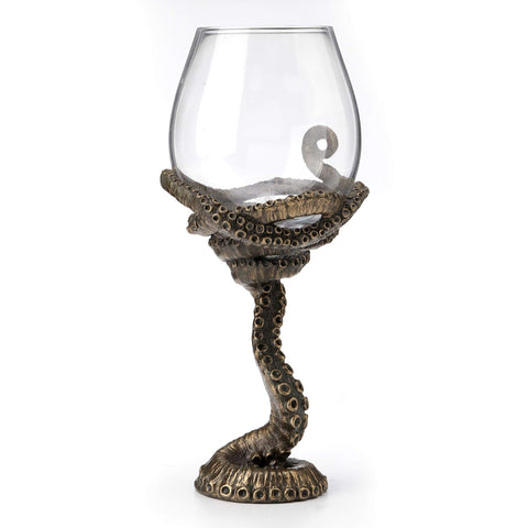 Veronese Design acabado bronce antiguo en copa de vino, elegante y duradera.