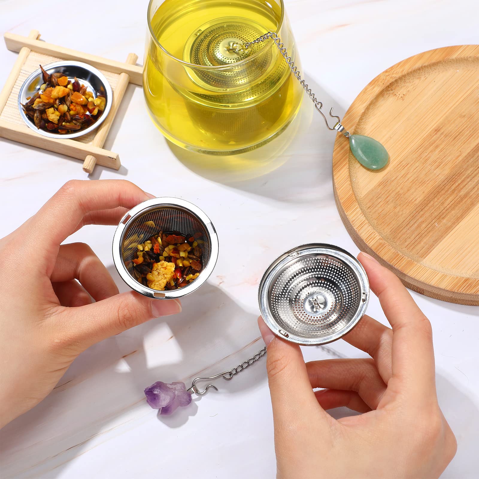 Infusor Vesici con dije gota de agua para filtración fina.