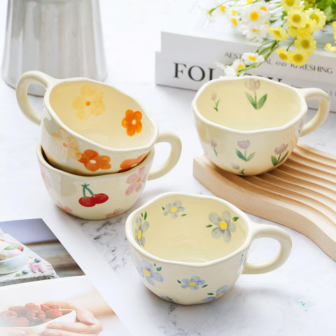 Vista frontal de las tazas Vesici, conjunto artesanal
