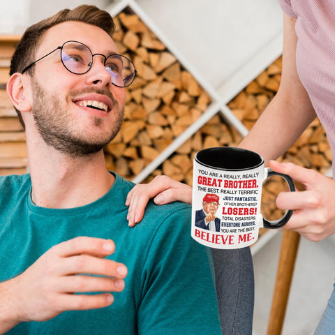 Regalo Viberty para Navidad: taza cerámica 11oz ideal para sorprender a tu hermano.