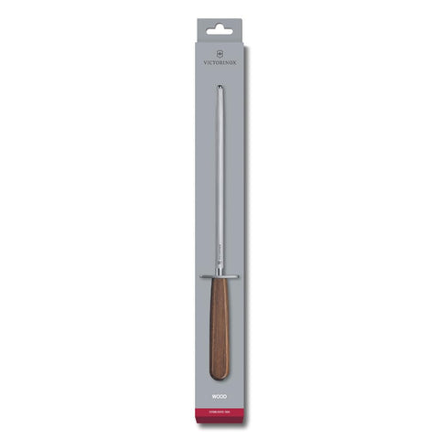 Victorinox afilador con mango de arce texturizado, cómodo de manejar.
