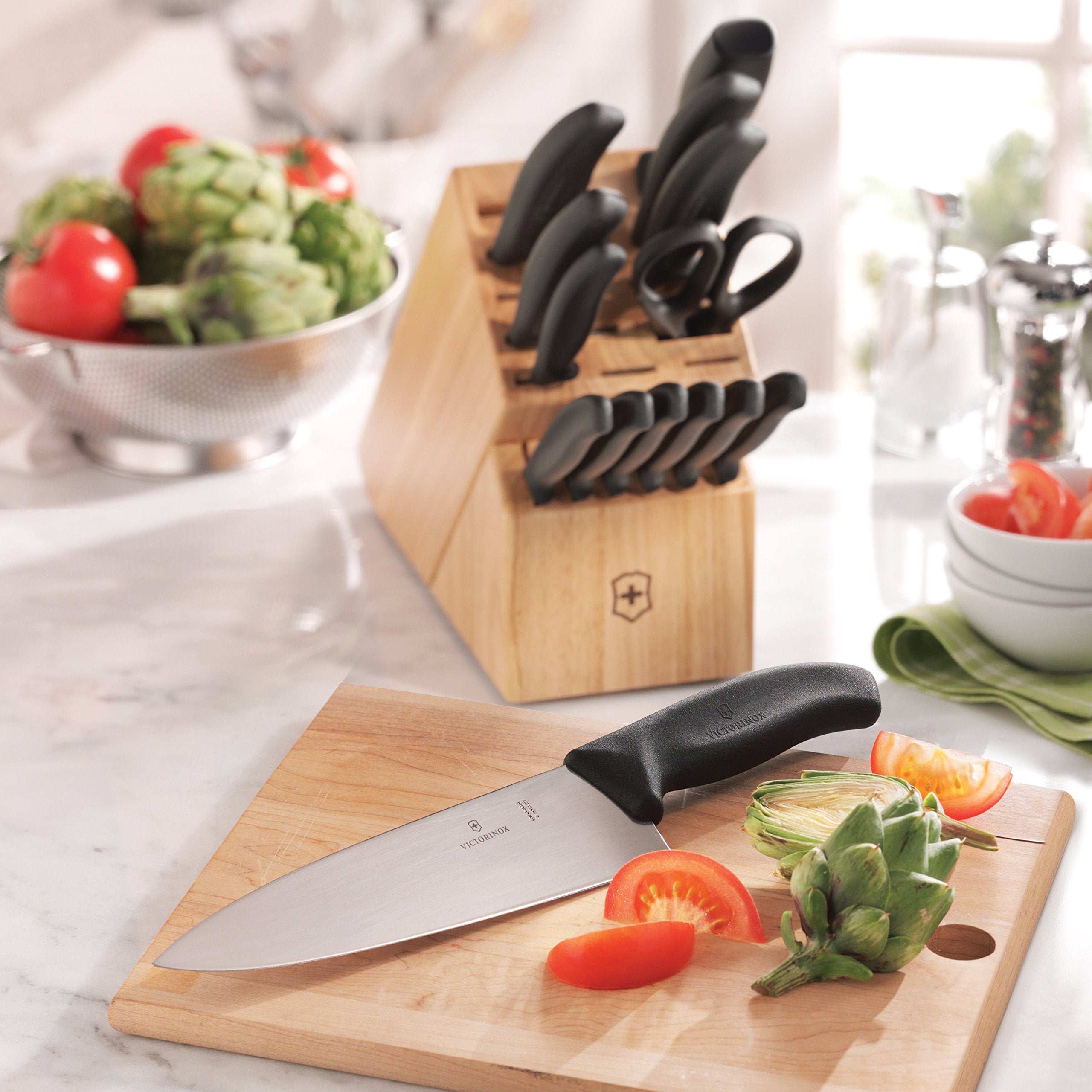 Pelador Victorinox Swiss Classic de 3,25 pulgadas para pelar frutas y verduras