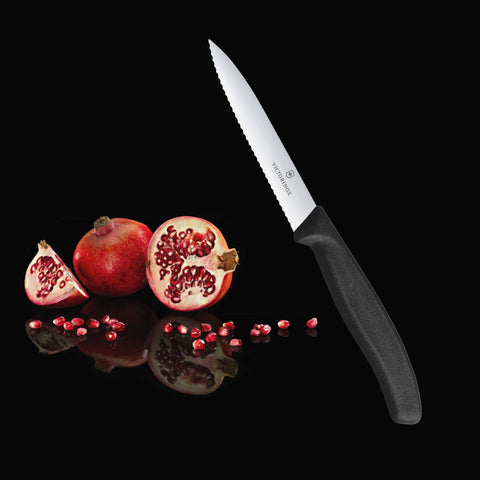 Victorinox VIC-6.7733 uso diario en cocina, cuchillo fiable para tareas rápidas y limpias.