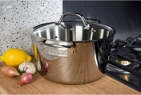 Viking Olla holandesa apta para temperaturas altas para dorar y hervir.
