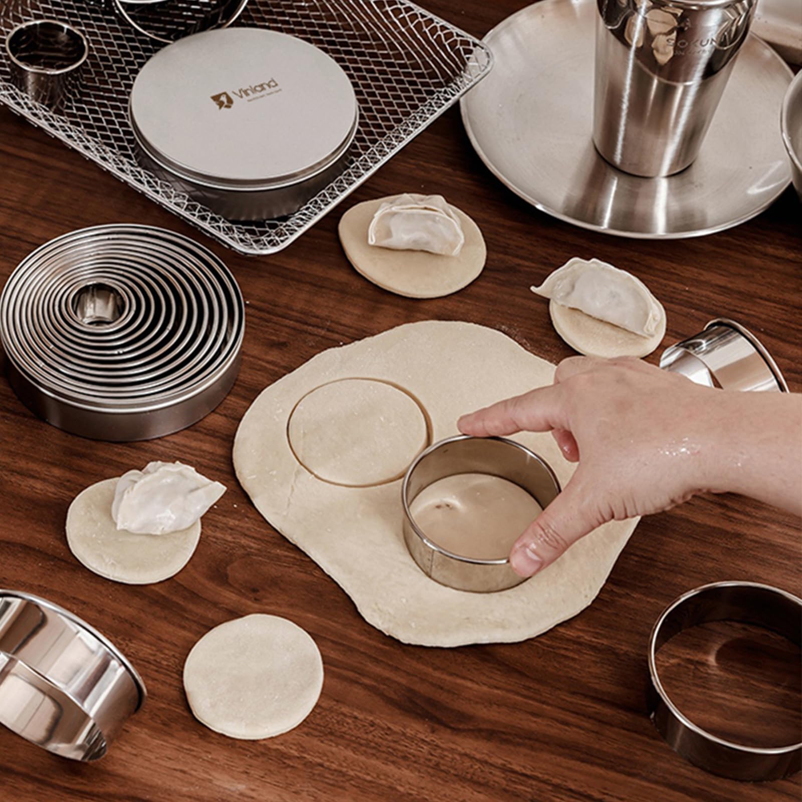 Vinland uso multiusos para dumplings, tortas y panqueques.