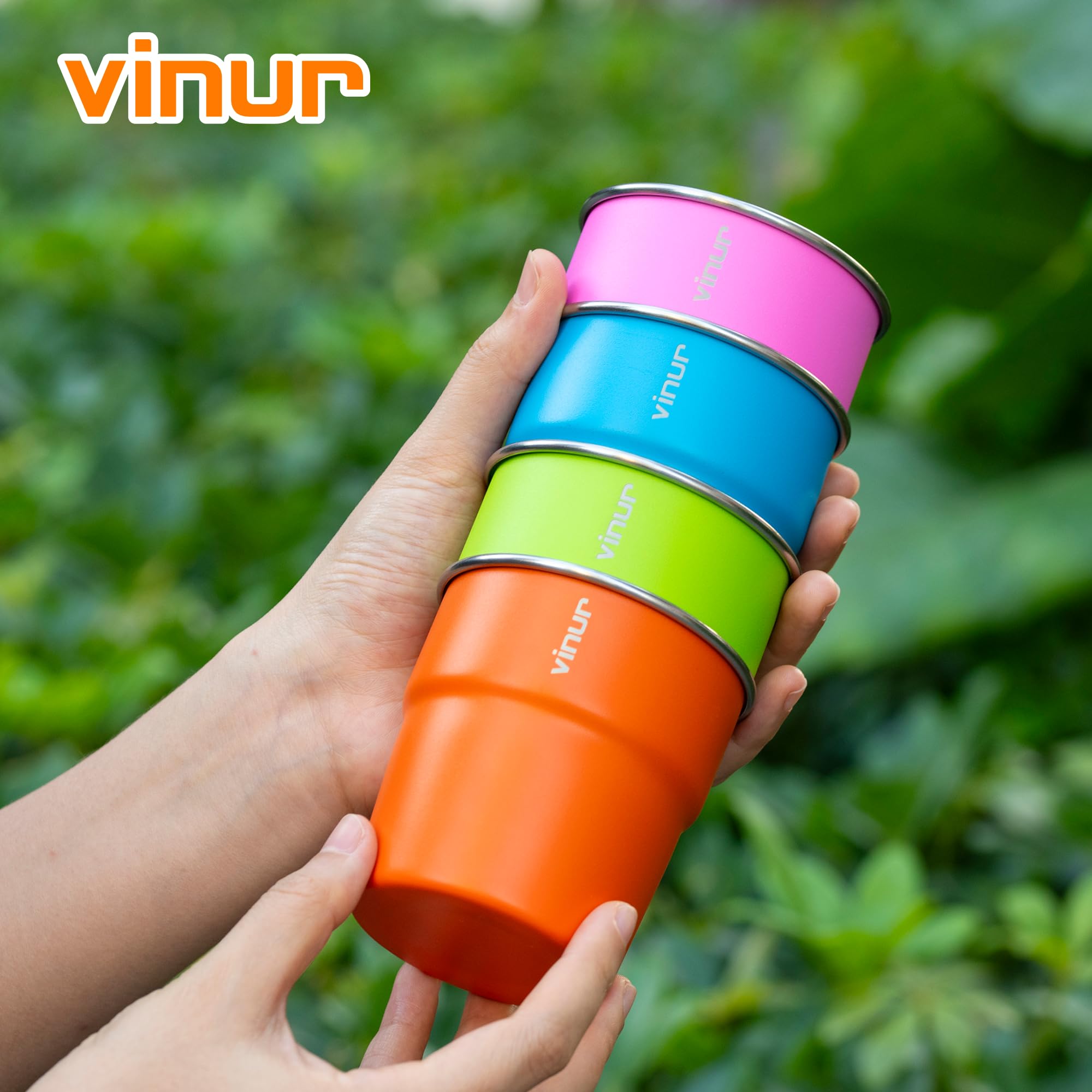 VINUR, organización en armario gracias a su diseño apilable.