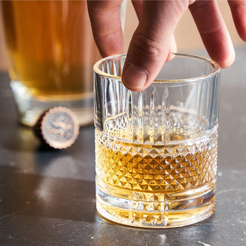 Viski Revolve, vaso rocks de 10 oz ideal para Old Fashioned.