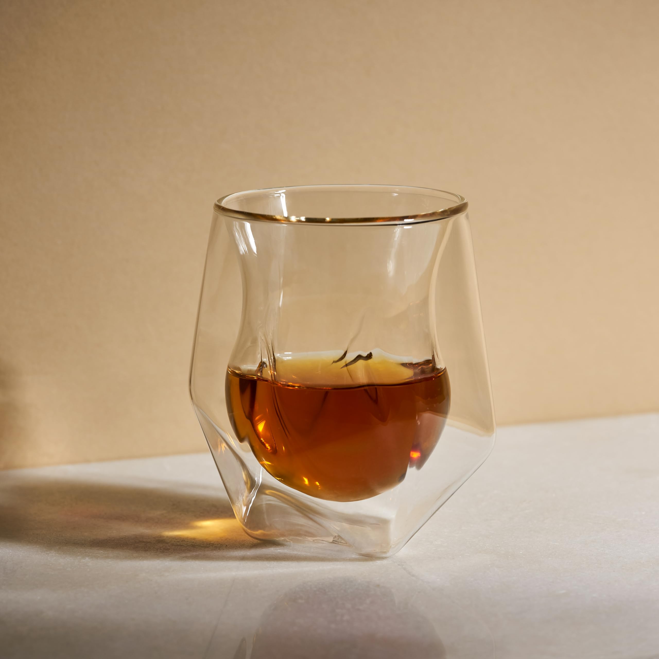 Viski vaso de 6 onzas, ideal para catas y servir whisky.