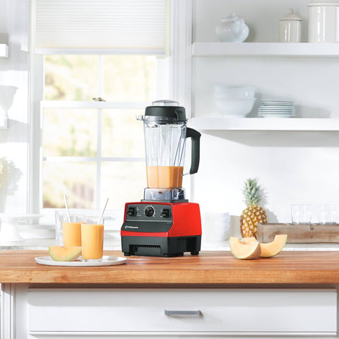 Cuchillas de acero inoxidable de Vitamix 5200 para triturar verduras fibrosas.