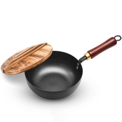 VIVIDCOOKWARE, wok pequeño de hierro forjado al frío para un calentamiento rápido.