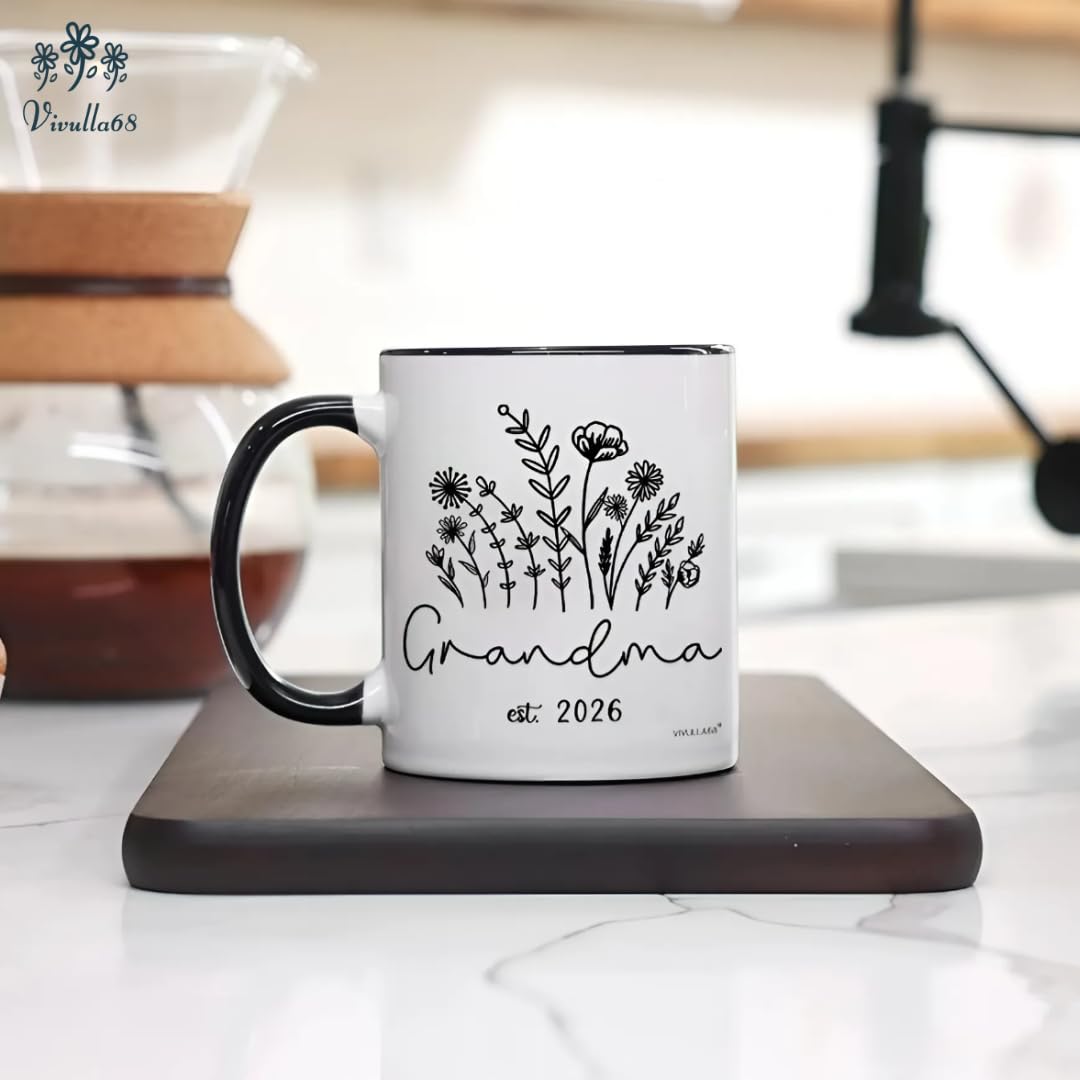Diseno floral Vivulla68 en tazas, contraste blanco y negro elegante.
