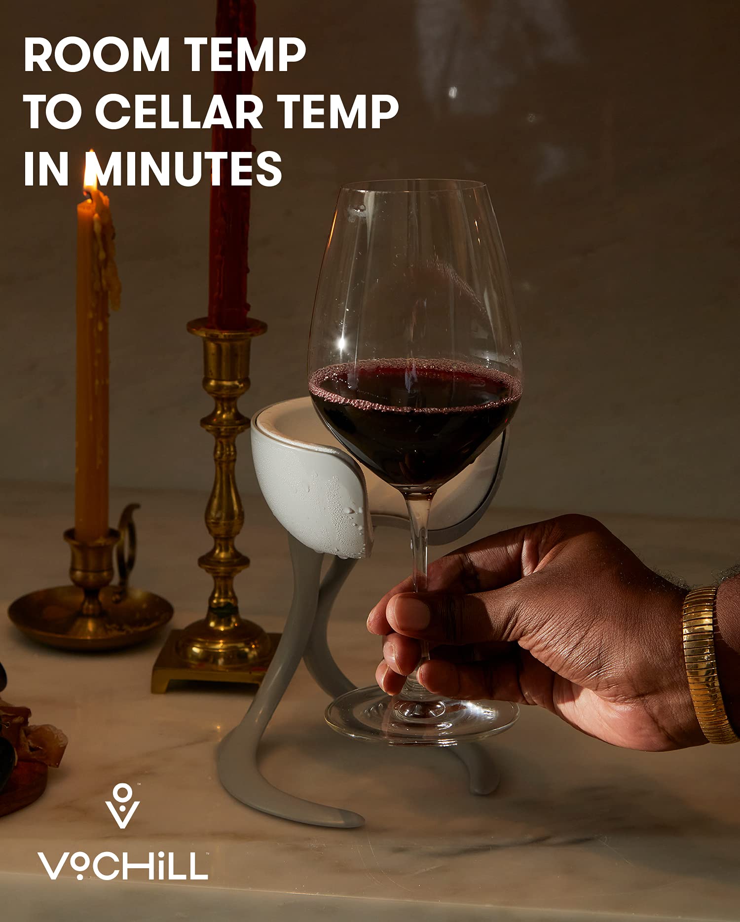 VoChill uso en exteriores, cena al aire libre con vino siempre frío.