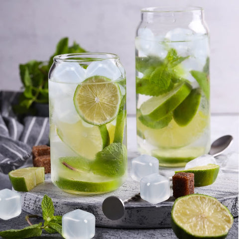 Cubos VogVog libres de BPA en plástico transparente para uso seguro.