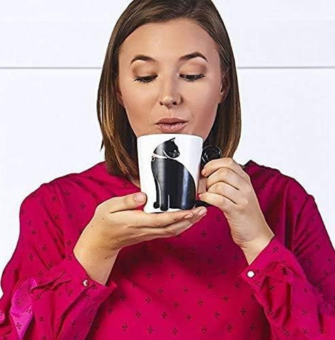 Cerámica blanca resistente de VOTUM, ideal para bebidas calientes.
