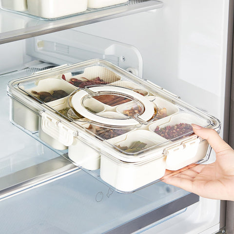 Bandeja VOUKEN con tapa y cierre, seguridad durante el traslado de alimentos.