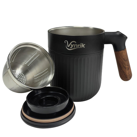 Taza infusor Vynrik con tapa para té, uso diario cómodo.