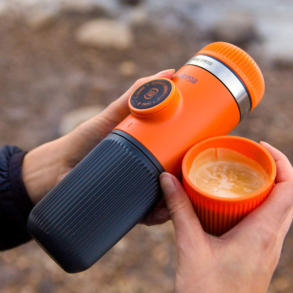 Wacaco Nanopresso Barista Kit con extracción a 18 bar para crema rica.