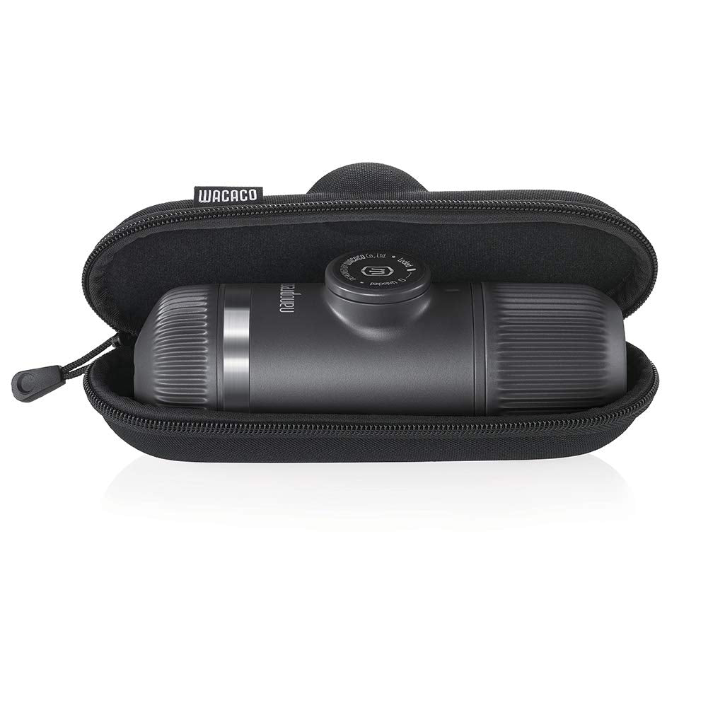 Nanopresso Case con mosquetón integrado para enganchar a la mochila