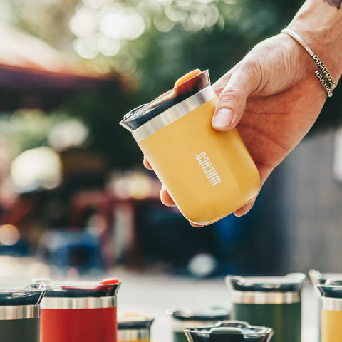 WACACO Octaroma Classico, doble pared en acero, mantiene bebidas calientes o frías más tiempo.