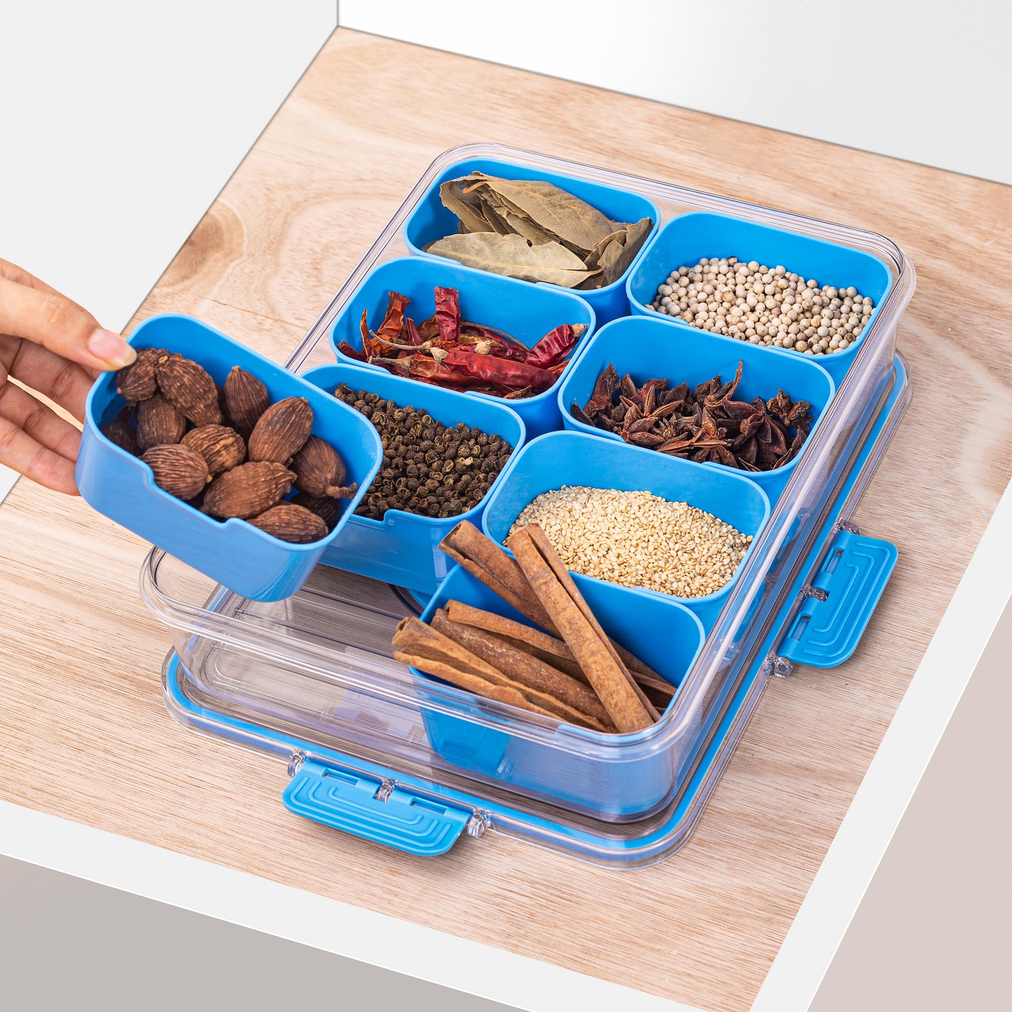 Diseño compacto WACOI para llevar snacks fácilmente en exteriores