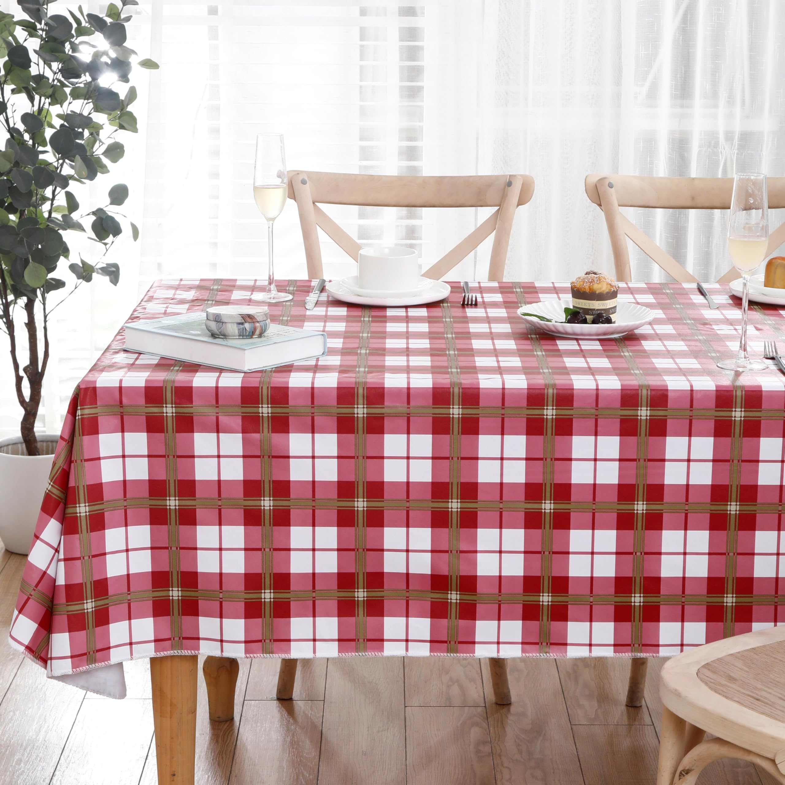 Mantel Walrus 60x84 pulgadas ofrece amplia cobertura para comidas grandes.