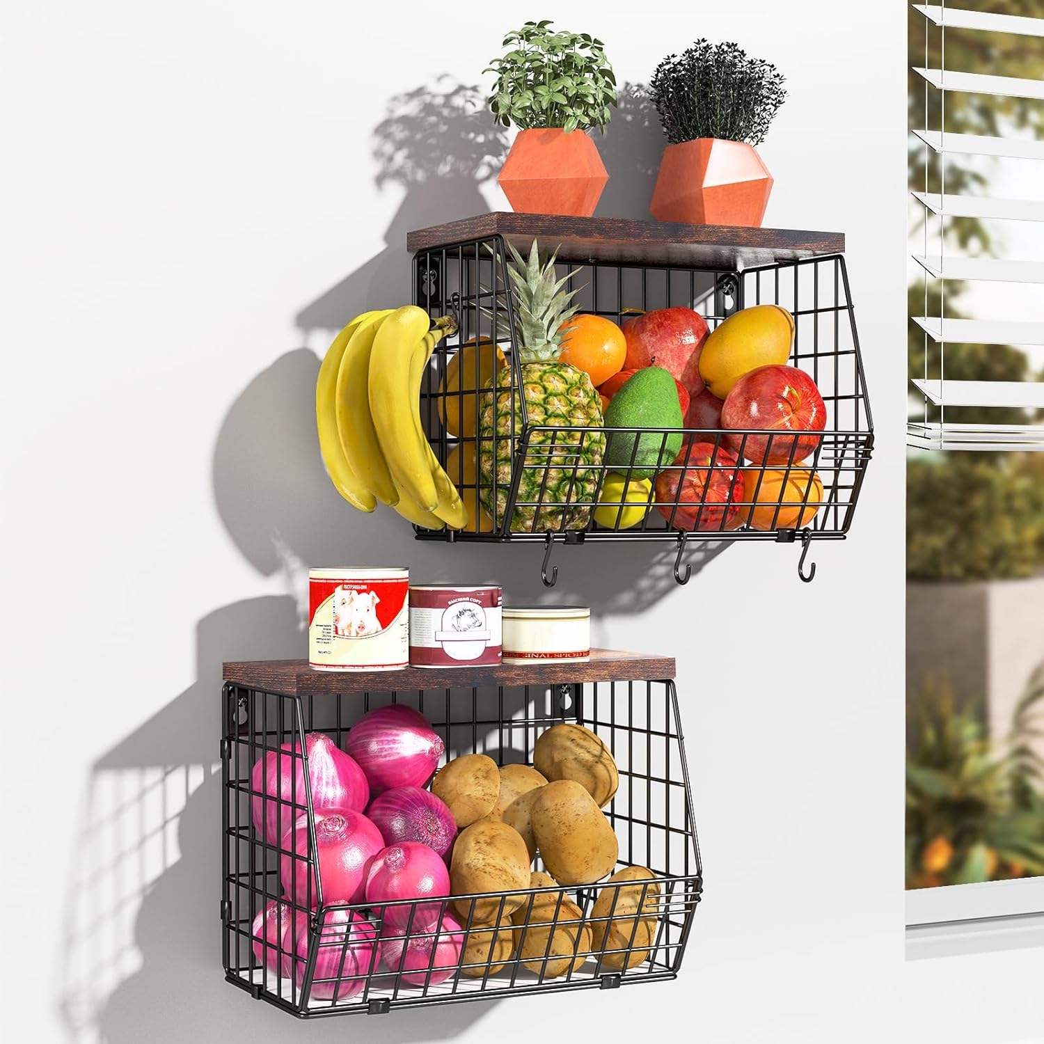 Cesta Wawocs para pared con acceso rápido a frutas y ahorro de espacio.