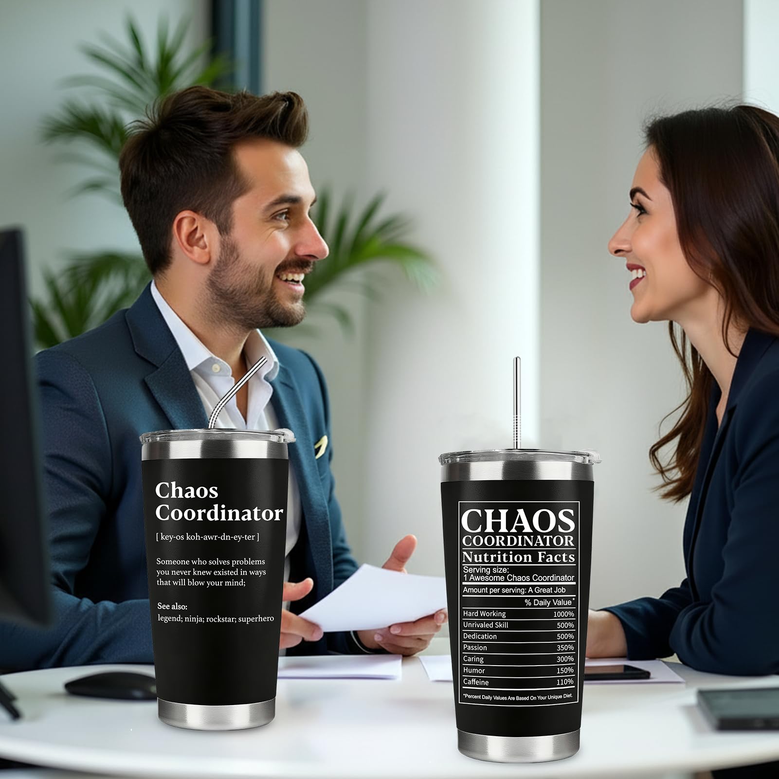 WECACYD Chaos Coordinator Tumbler con dato nutricional en reverso, toque humorístico para colegas.